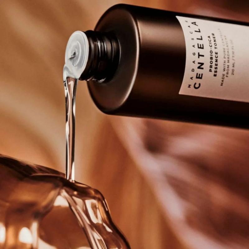 SKIN1004 Тонер-эссенция с пробиотиками / SKIN1004 Madagascar Centella Probio-Cica Essense Toner 210 мл