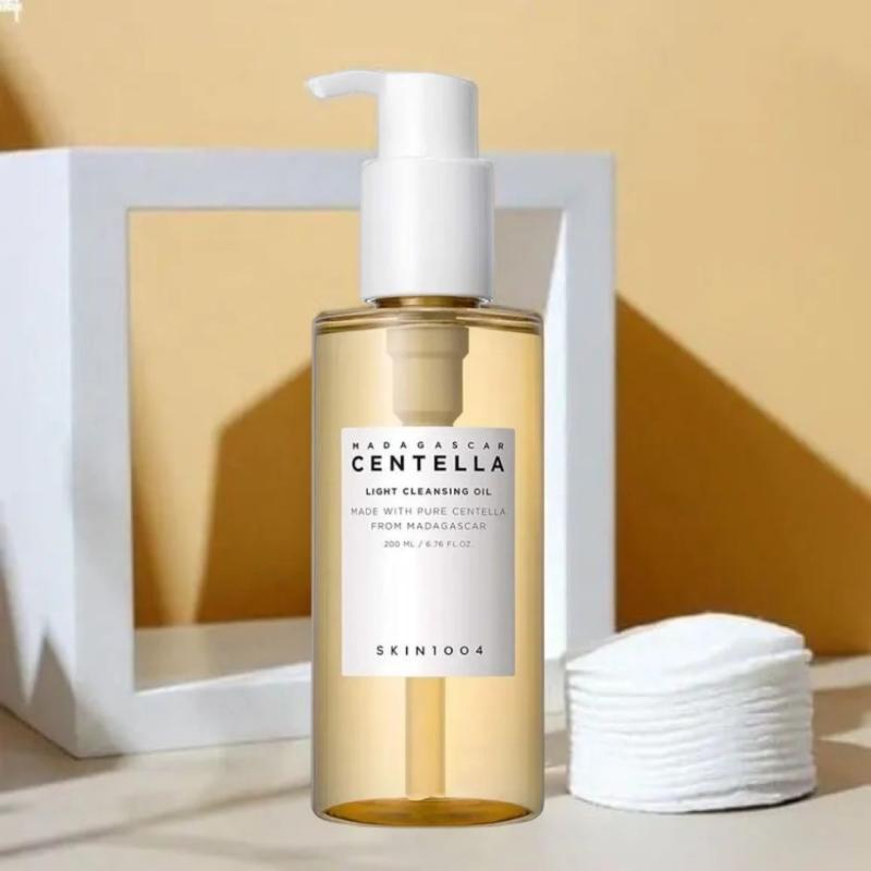 SKIN1004 Успокаивающее гидрофильное масло с центеллой SKIN1004 Madagascar Centella Light Cleansing Oil, 200 мл