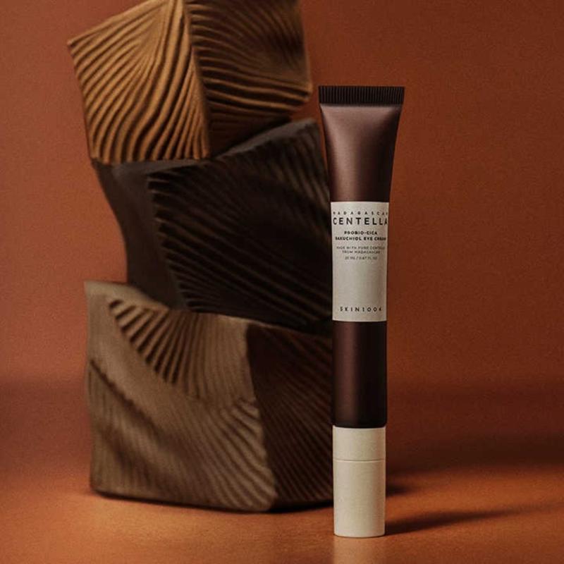 SKIN1004 Антивозрастной крем для век / SKIN1004 Madagascar Centella Probio Cica Bakuchiol Eye Cream, 20 мл