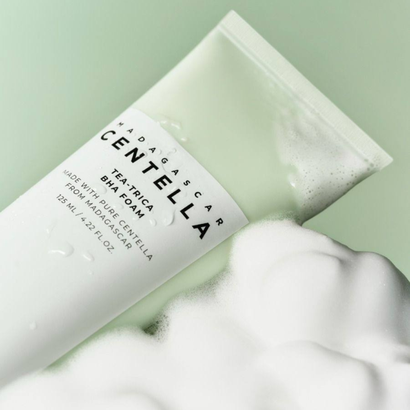 SKIN1004  Очищающая пенка для умывания с чайным деревом для проблемной кожи /SKIN1004  Madagascar Centella Tea-Trica Bha Foam 125 мл