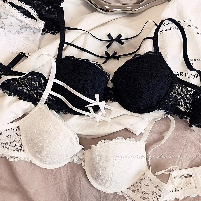 Кружевное нижнее белье Pure Desire 