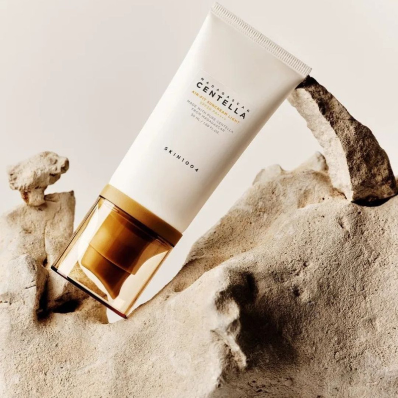 SKIN1004 Легкий солнцезащитный крем /SKIN1004 Madagascar Centella Air-Fit Suncream Light SPF30 PA++++ ,50 мл